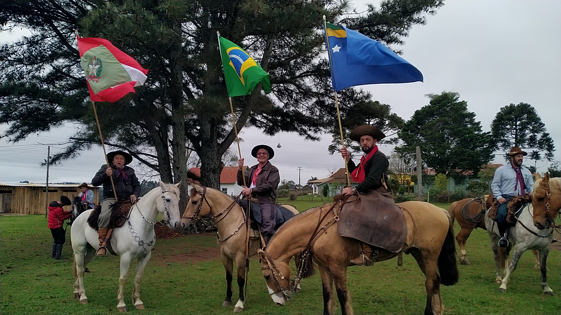 Semana Farroupilha: Chama Crioula marca a abertura de um evento que une os Centros de Tradição Gaúcha e homenageia Anita Garibaldi