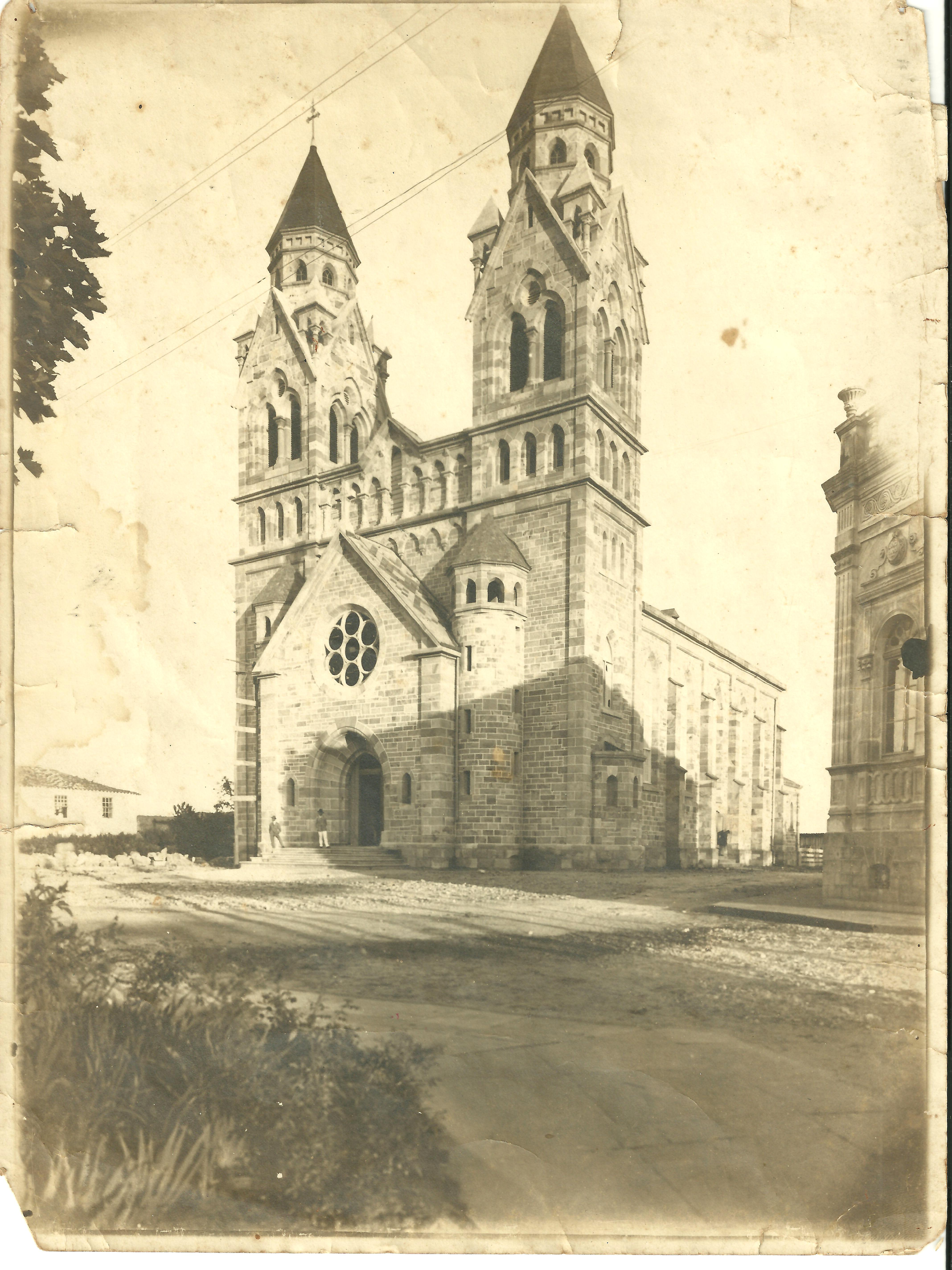 Museu Histórico Thiago de Castro: Exposição marca o ano do centenário da Catedral Diocesana de Lages