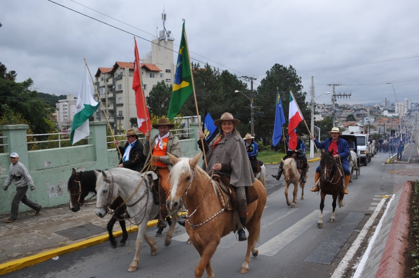 Cavalgada e Pedal do Pinhão somam nas atrações da 32ª Festa Nacional do Pinhão