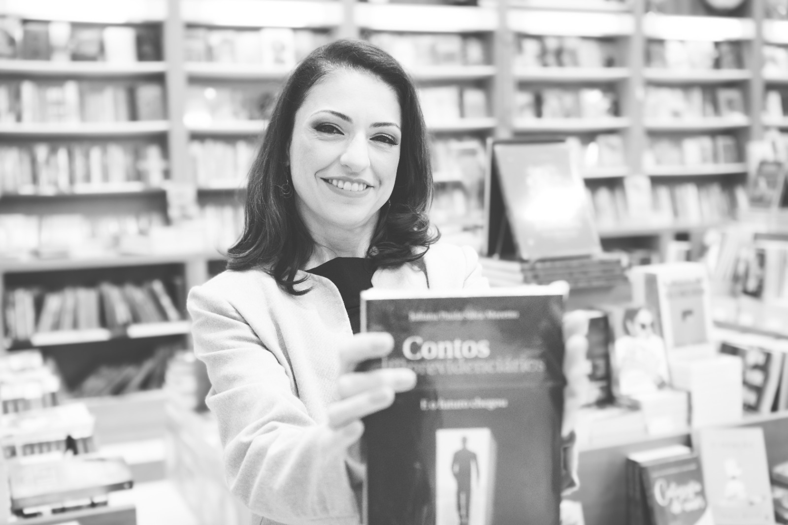 Juliana Moretto lançará “Contos ‘IM’previdenciários: E o Futuro Chegou” em Lages