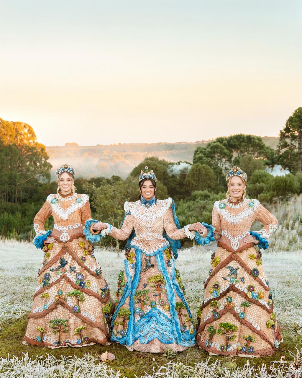 “As Guerreiras do Tempo” inspiram trajes da realeza da 36ª Festa Nacional do Pinhão